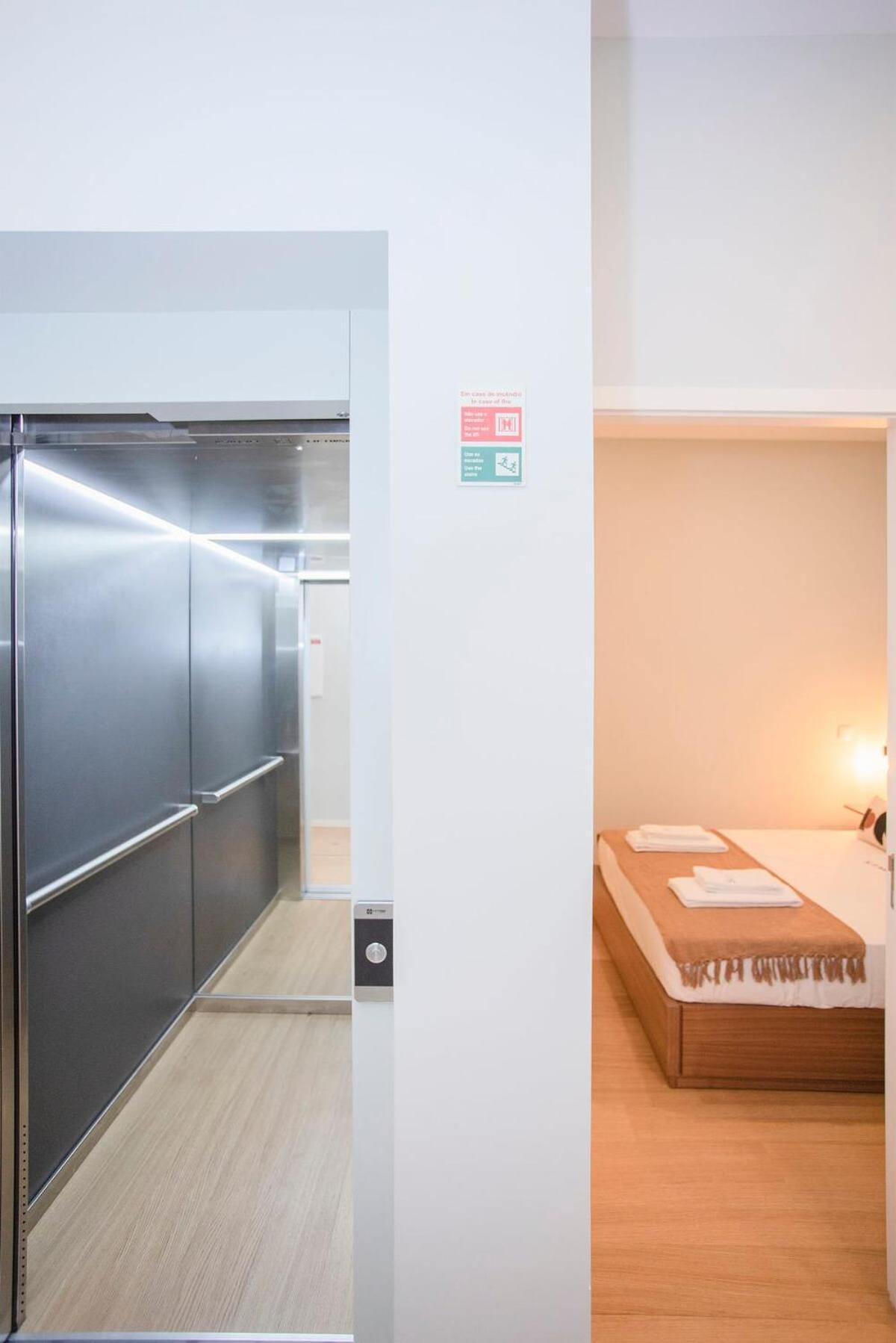Liiiving In Porto - Sweet Sunlight Terrace Apartment ภายนอก รูปภาพ