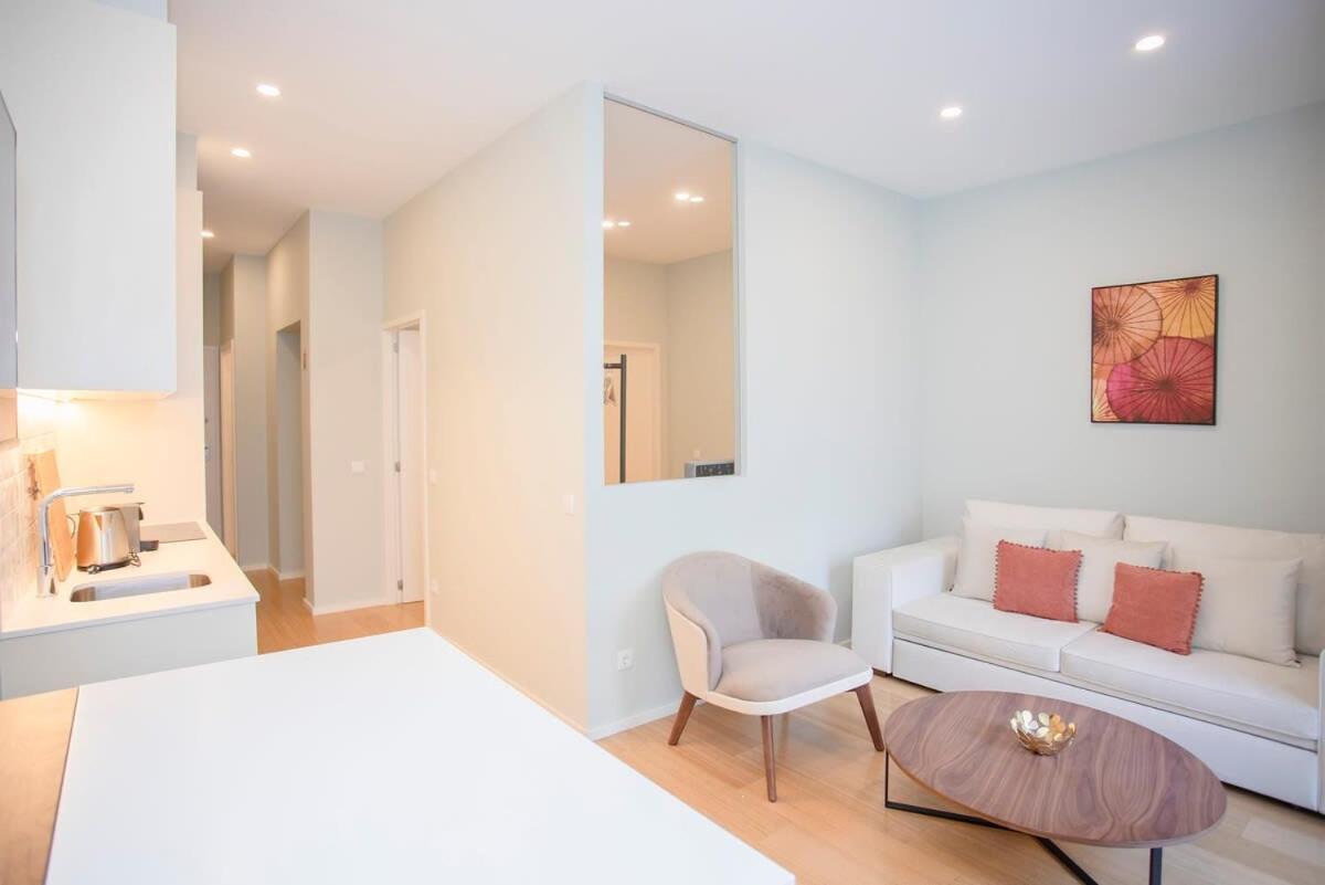 Liiiving In Porto - Sweet Sunlight Terrace Apartment ภายนอก รูปภาพ